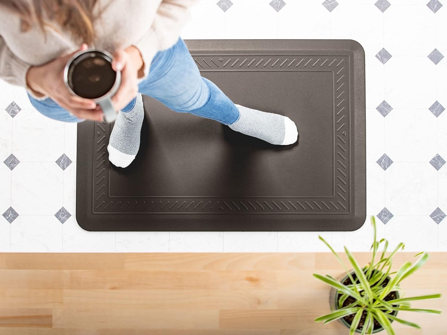 image:imageWeatherTech ComfortMat 24 by 36 Inches AntiFatigue Comfort Mat Carbon Fiber Pattern TanCocoa